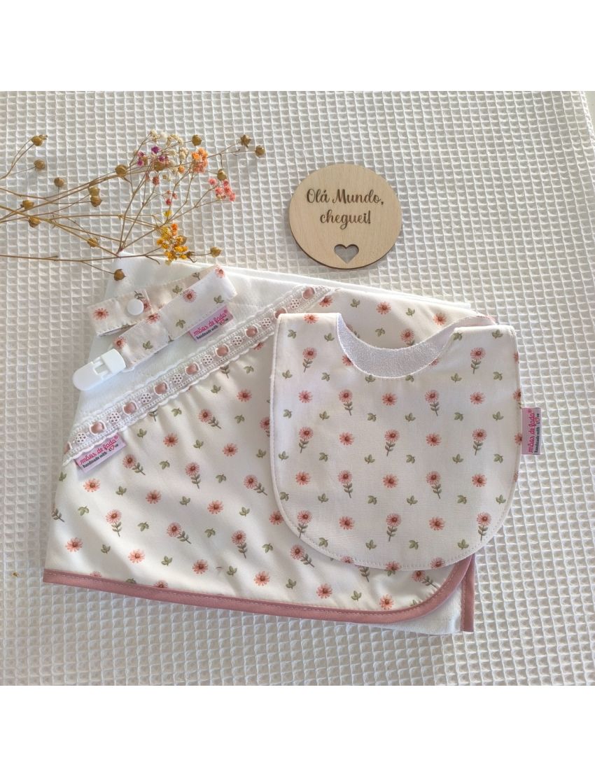 Conjunto Flores Delicadas