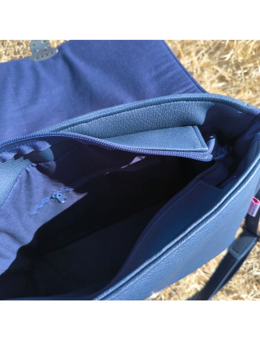 Mala Senhora - Flores 3D