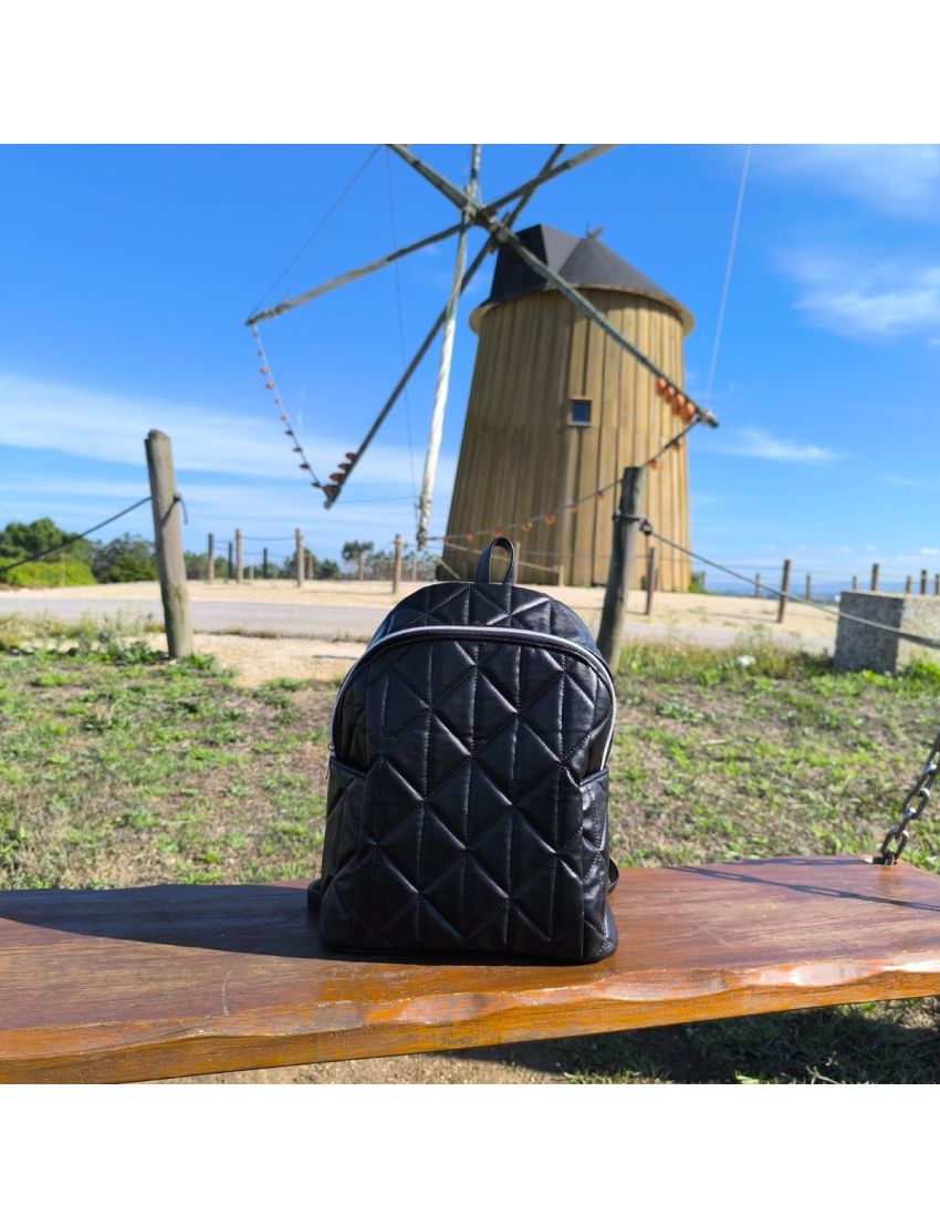 Mochila Preta - Prateado 