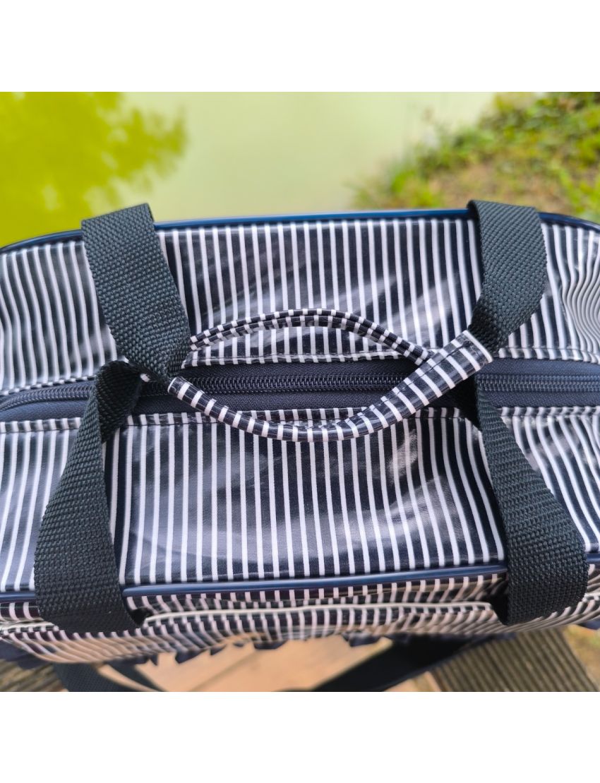 Lancheira riscas azul marinho